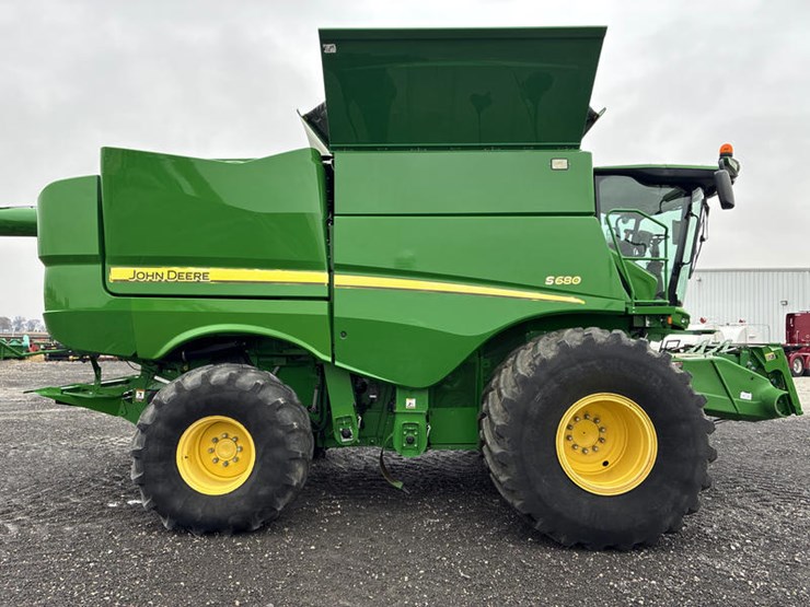 2014-john-deere-s680-image-3