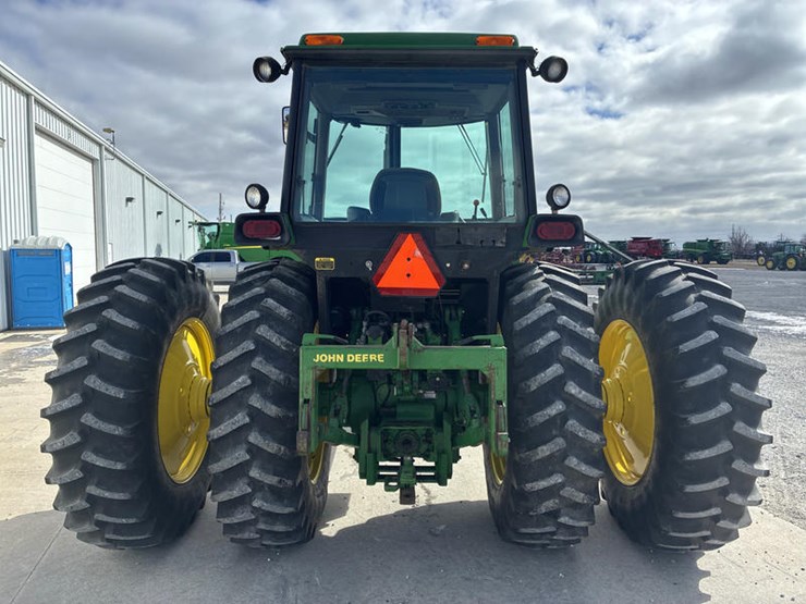 1984-john-deere-4450-image-6