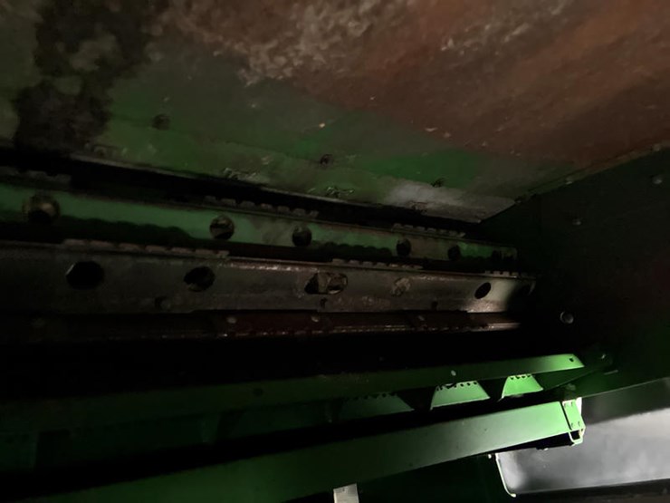 2017-john-deere-s680-image-57