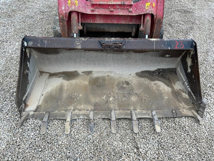 2019-takeuchi-tl10v2-image-37