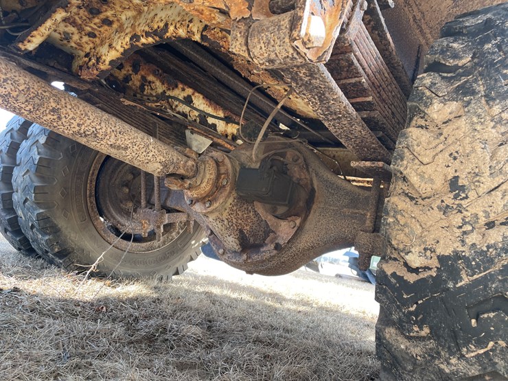 1970-chevrolet-c70-image-13