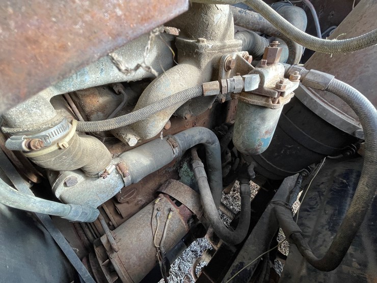 1963-mack-b61-image-34