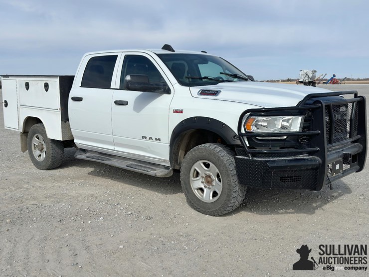 2019-ram-2500-hd-image-3