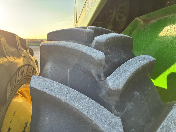 1992-john-deere-9500-image-37