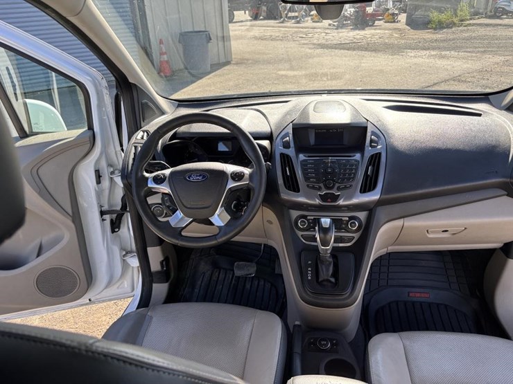 2016-ford-transit-connect-image-9
