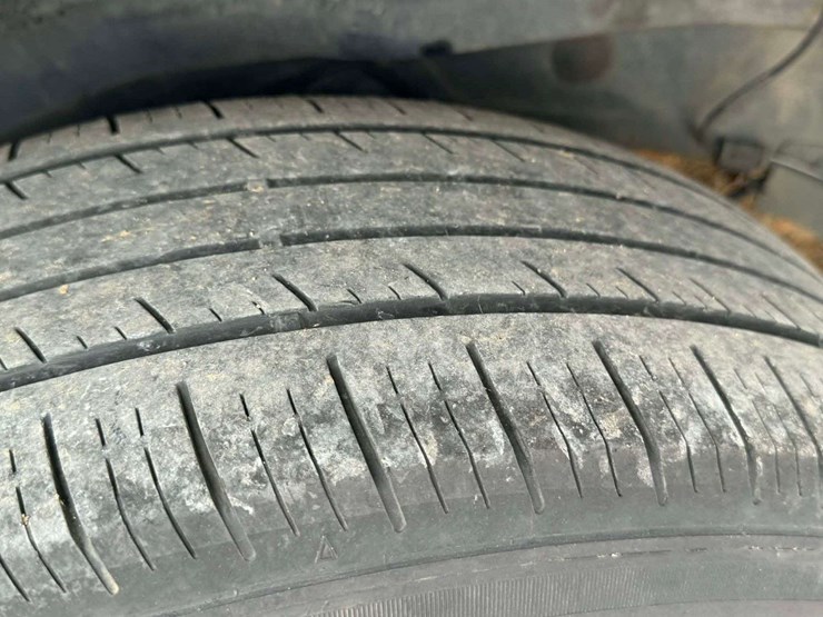 2012-ford-escape-xlt-image-18