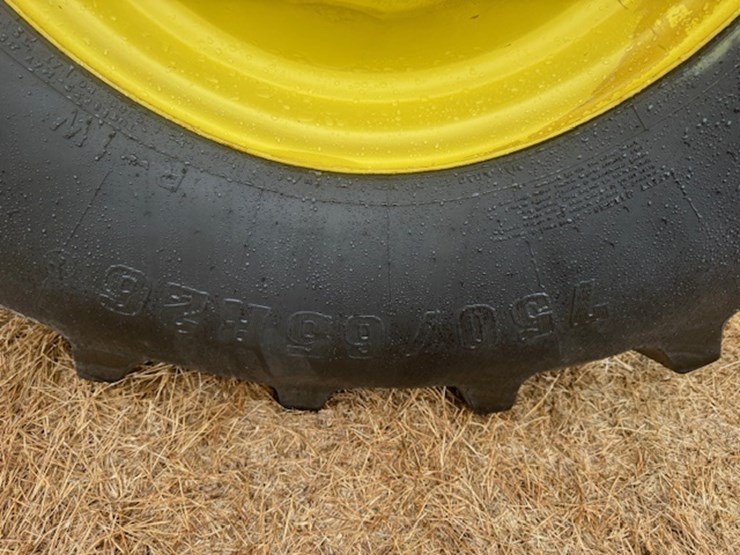 2014-john-deere-s680-image-14