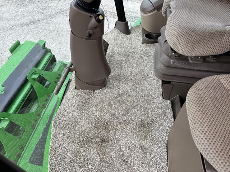 2017-john-deere-s680-image-95