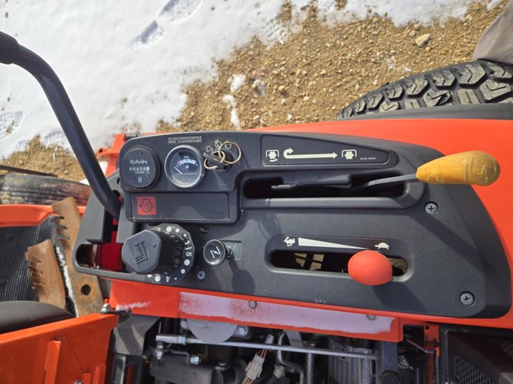 kubota-zg327-image-9