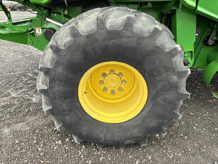 2014-john-deere-s680-image-45