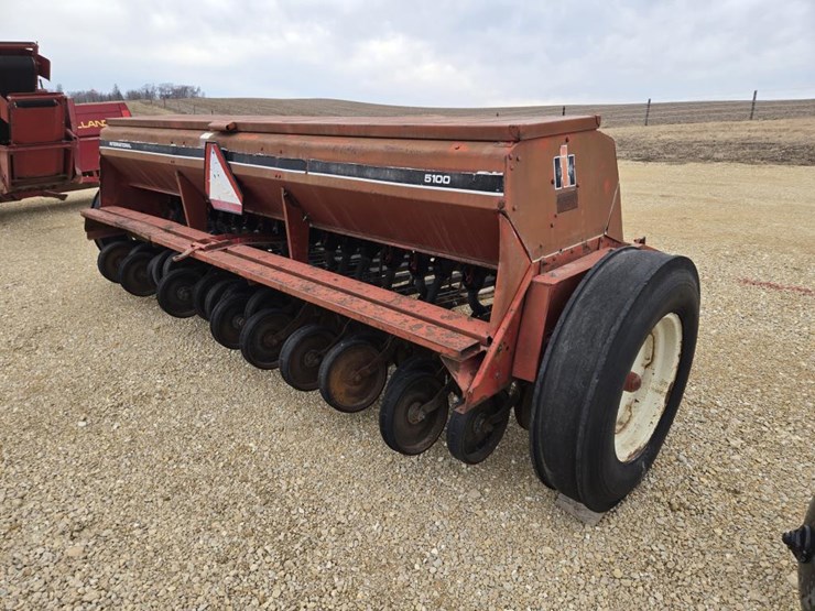 international-5100-image-6