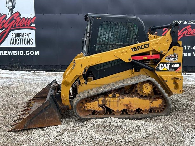2017-caterpillar-259d-image-1