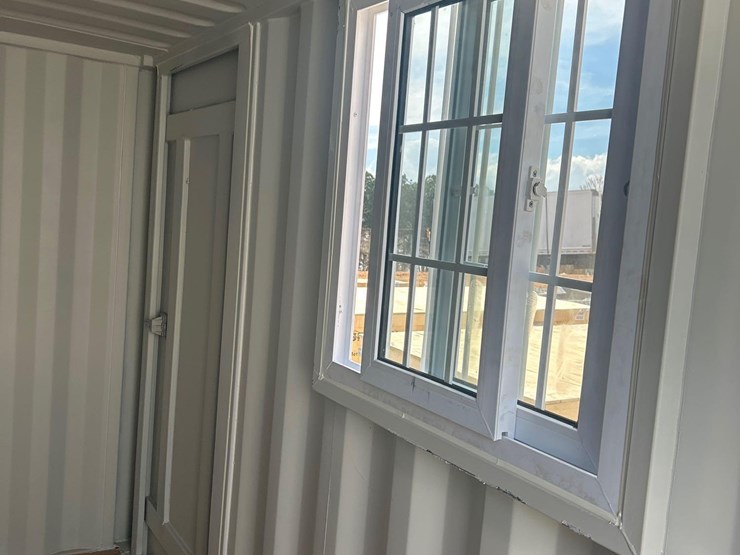 11ft-l-x-7ft-5in-office/storage-container-image-6