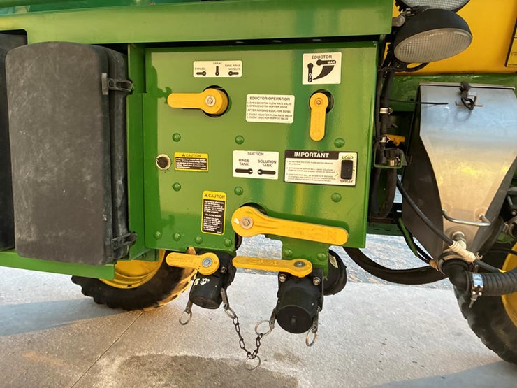 2017-john-deere-r4023-image-44
