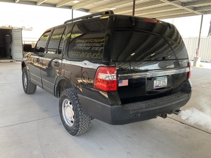 2016-ford-expedition-image-5