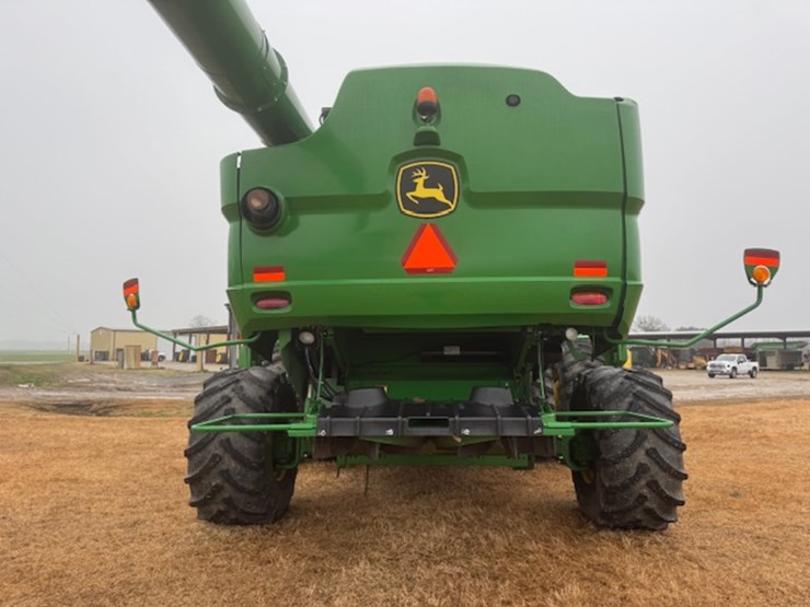 2014-john-deere-s680-image-22