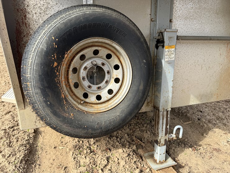 featherlite-24-ft-image-11