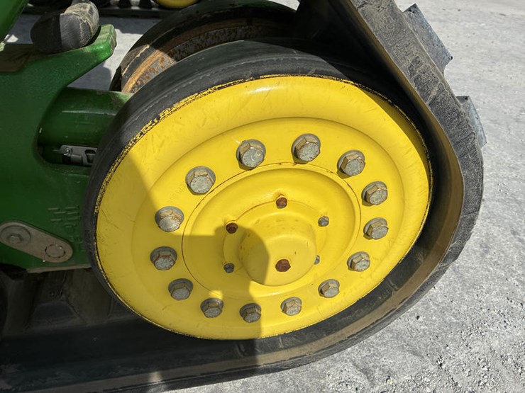 2021-john-deere-8rx-370-image-53