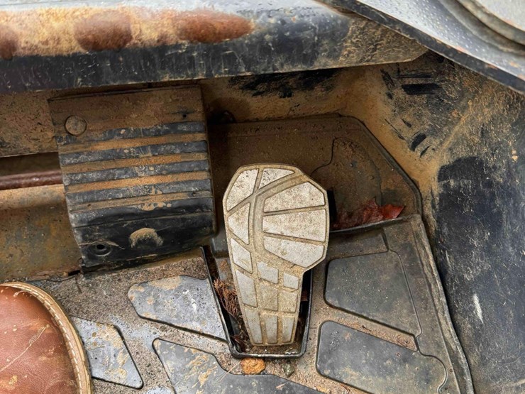 2015-kubota-svl75-2-image-22