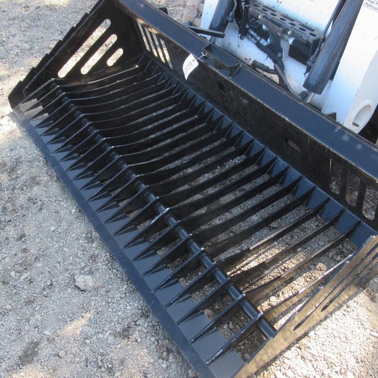 Wildcat 80" Skid Steer Smooth Edge Skeleton Bucket