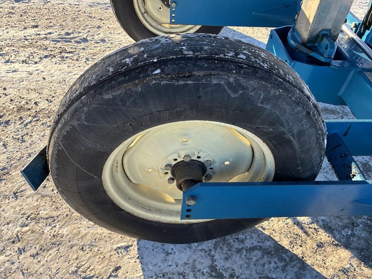 1999-kinze-2500-image-34