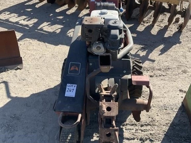 ditch-witch-1030-image-2