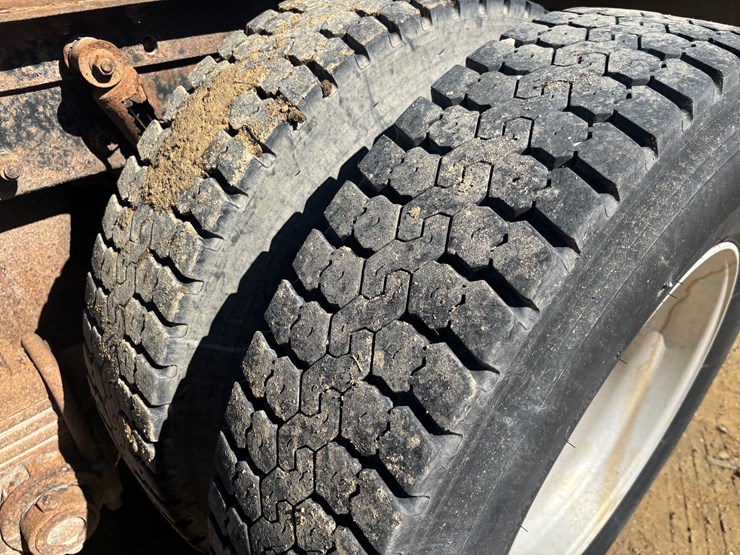 1993-mack-ch600-image-72