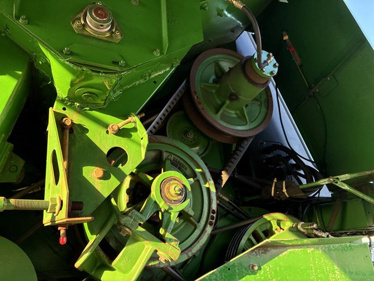 1992-john-deere-9500-image-52