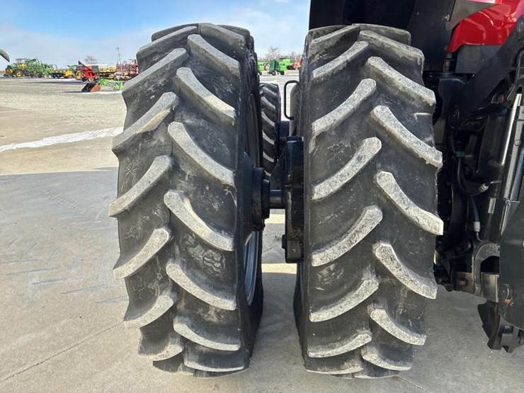 2011-case-ih-magnum-315-image-53