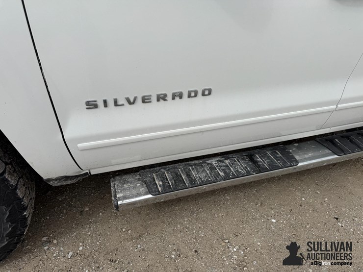 2015-chevrolet-silverado-1500-image-15