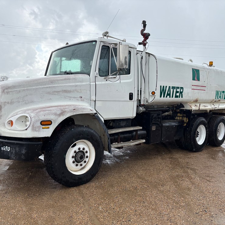 1998 FREIGHTLINER FL112