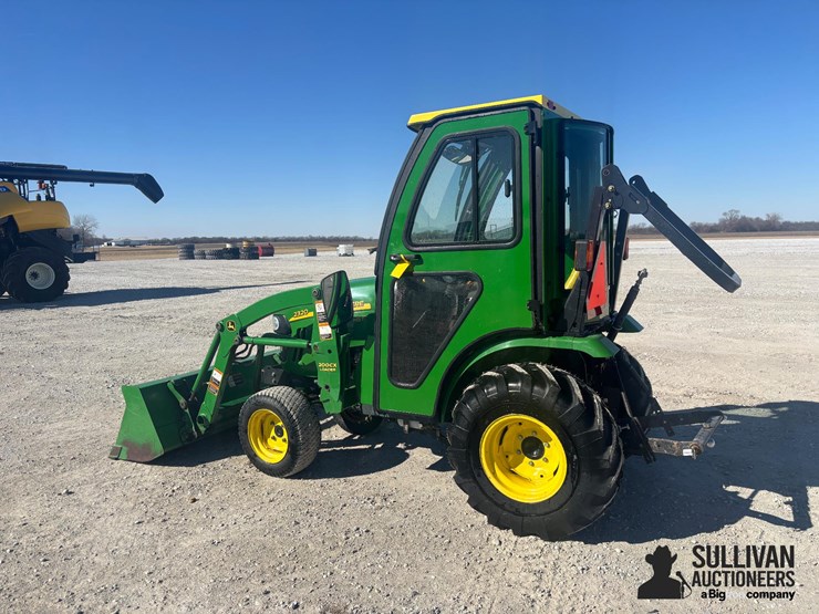 2011-john-deere-2320-image-7