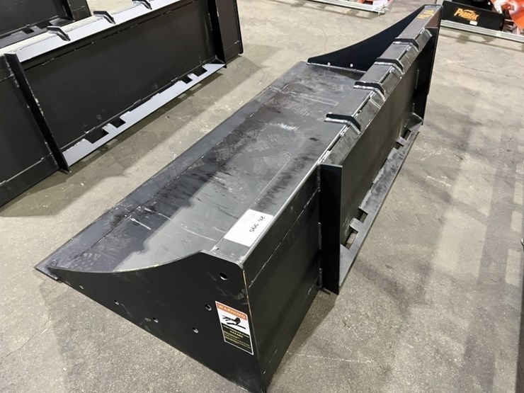 2026-pabreak-gb160-79"-gp-bucket-image-4