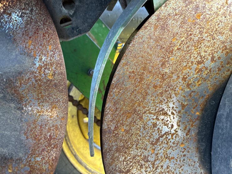 john-deere-7200-image-56