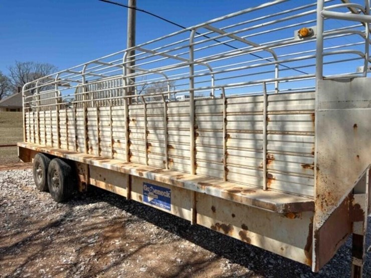 24’-x-6’-gooseneck-livestock-trailer-image-20