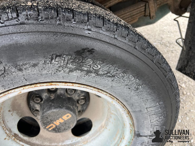 1998-gmc-sierra-3500-image-9