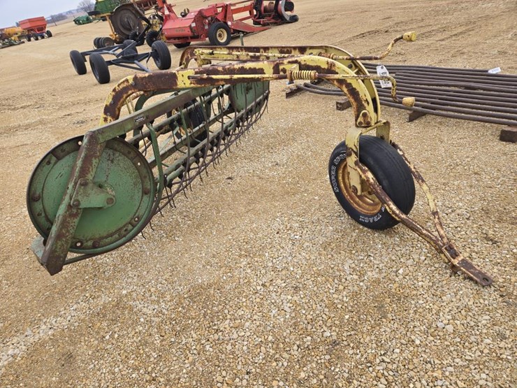 john-deere-640-image-1