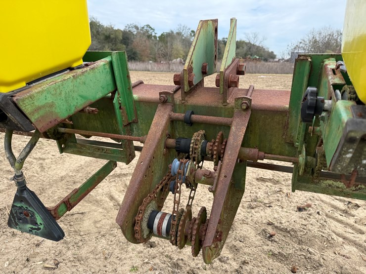 john-deere-7100-image-9