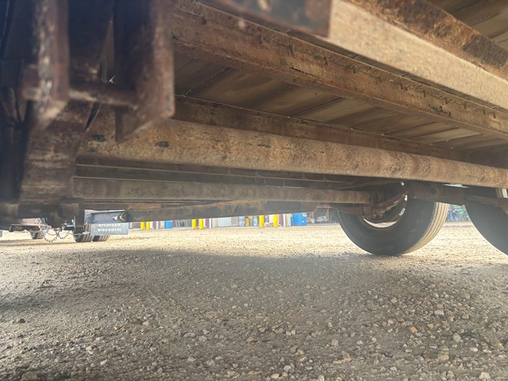 #2319-•-2010-pj-trailers-20'-trailer-image-35