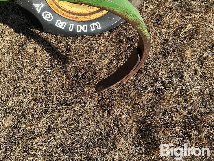 john-deere-100-image-14