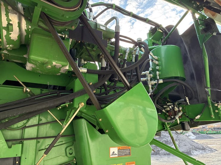 2009-john-deere-9570-sts-image-72