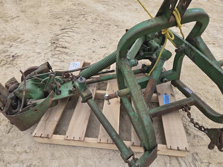 john-deere-350-image-7