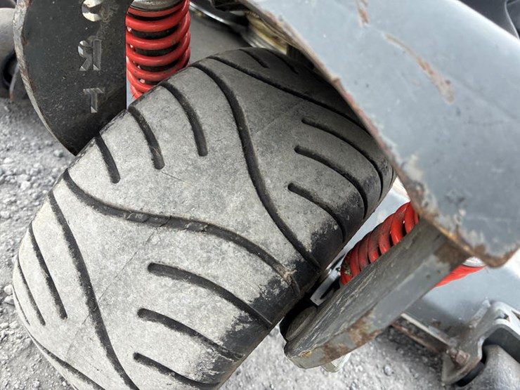 spartan-srt-xd-image-5