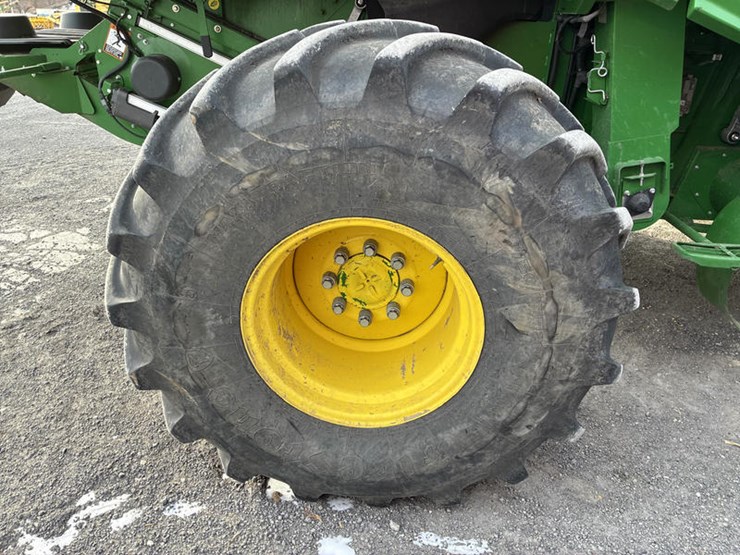 2023-john-deere-s780-image-24