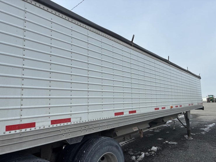 2000-timpte-hopper-image-35