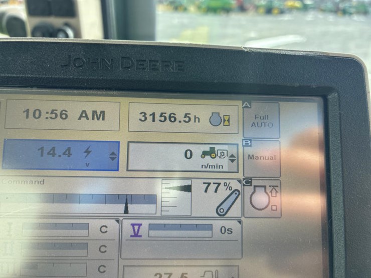 2013-john-deere-8335r-image-85