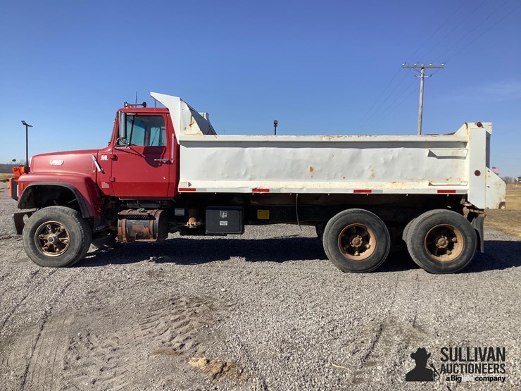 1989-ford-lt8000-image-8