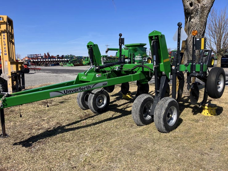 2021-unverferth-zonebuilder-132-image-1