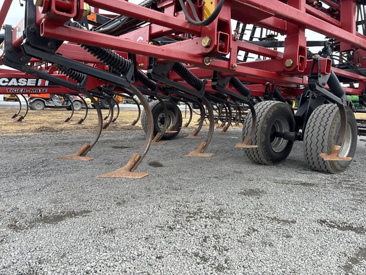 case-ih-tigermate-200-image-28