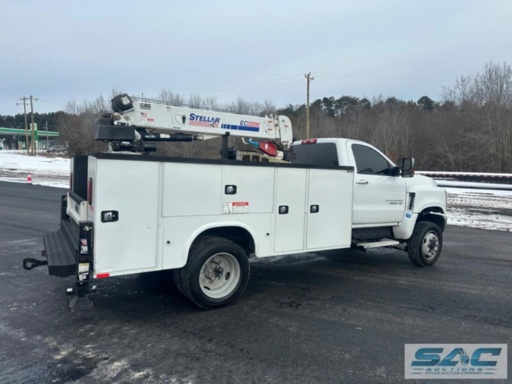 2022-knapheide-11-ft-image-8